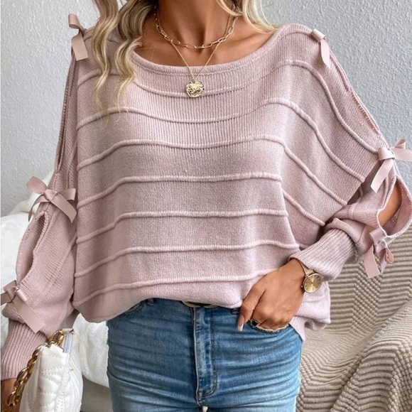 Rebellious Rose Sweaters - Essnce Batwing Sleeve Knot Detail Split Sleeve Sweater